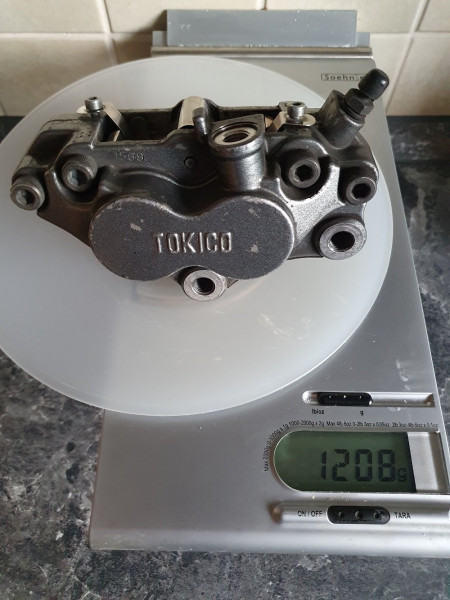 Bremssattel mit Belägen